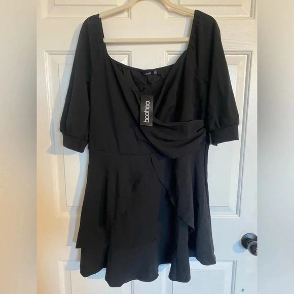 Boohoo Black Plus Bardot Off The Shoulder Ruffle Skater Dress Size 20 NWT - Picture 3 of 4